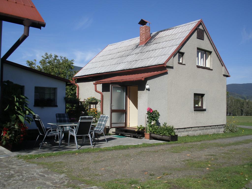 Ubytovani U Pradku Čeladná Bagian luar foto